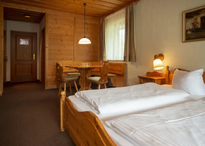 Otel Seehotel Weissensee 2*